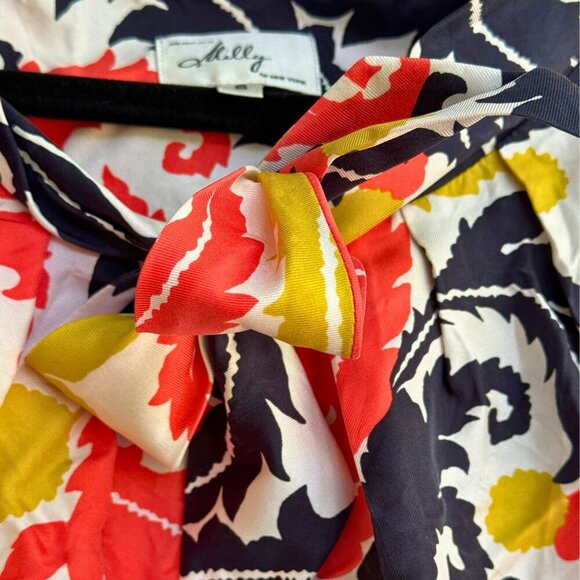 Milly 100% Silk Floral Tie-Neck Blouse Size 6 - Picture 8 of 11